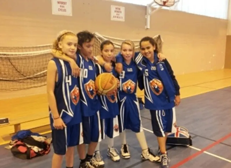 2013-2014 — Championnes du Gard U13 Filles et vainqueurs du Trophée